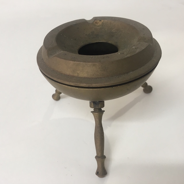 ASHTRAY, Brass Tripod Legs